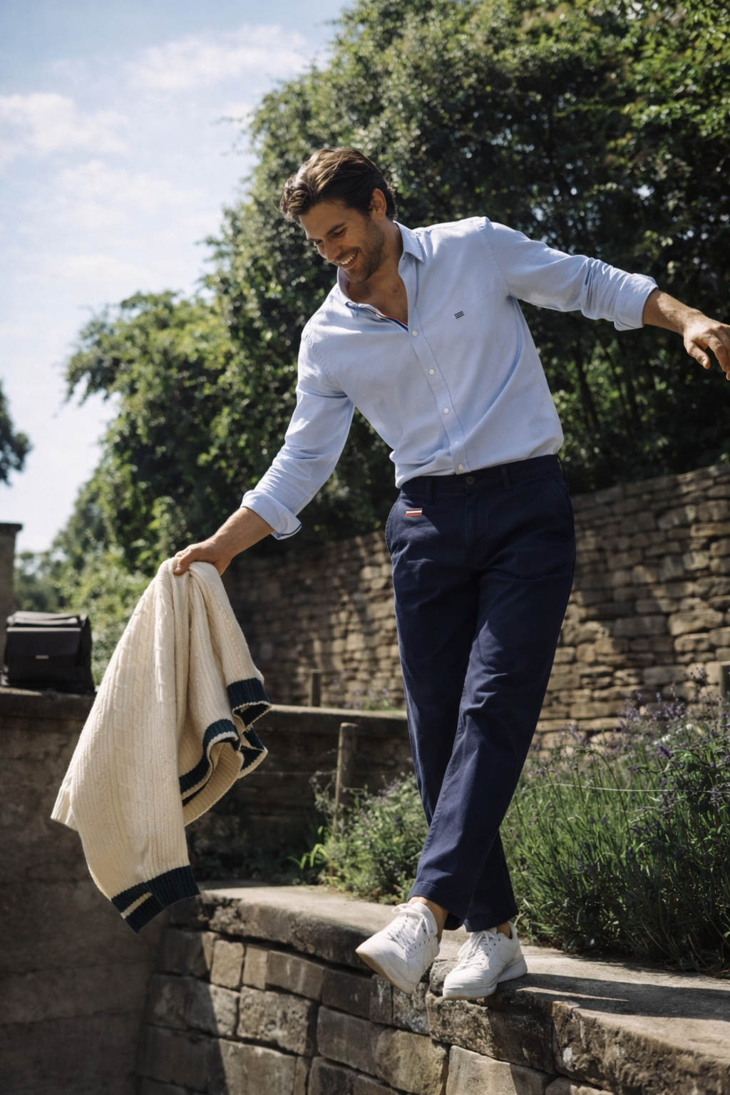 NUOVO - Pantalón prepster classic fit elástico - Blu République Figo